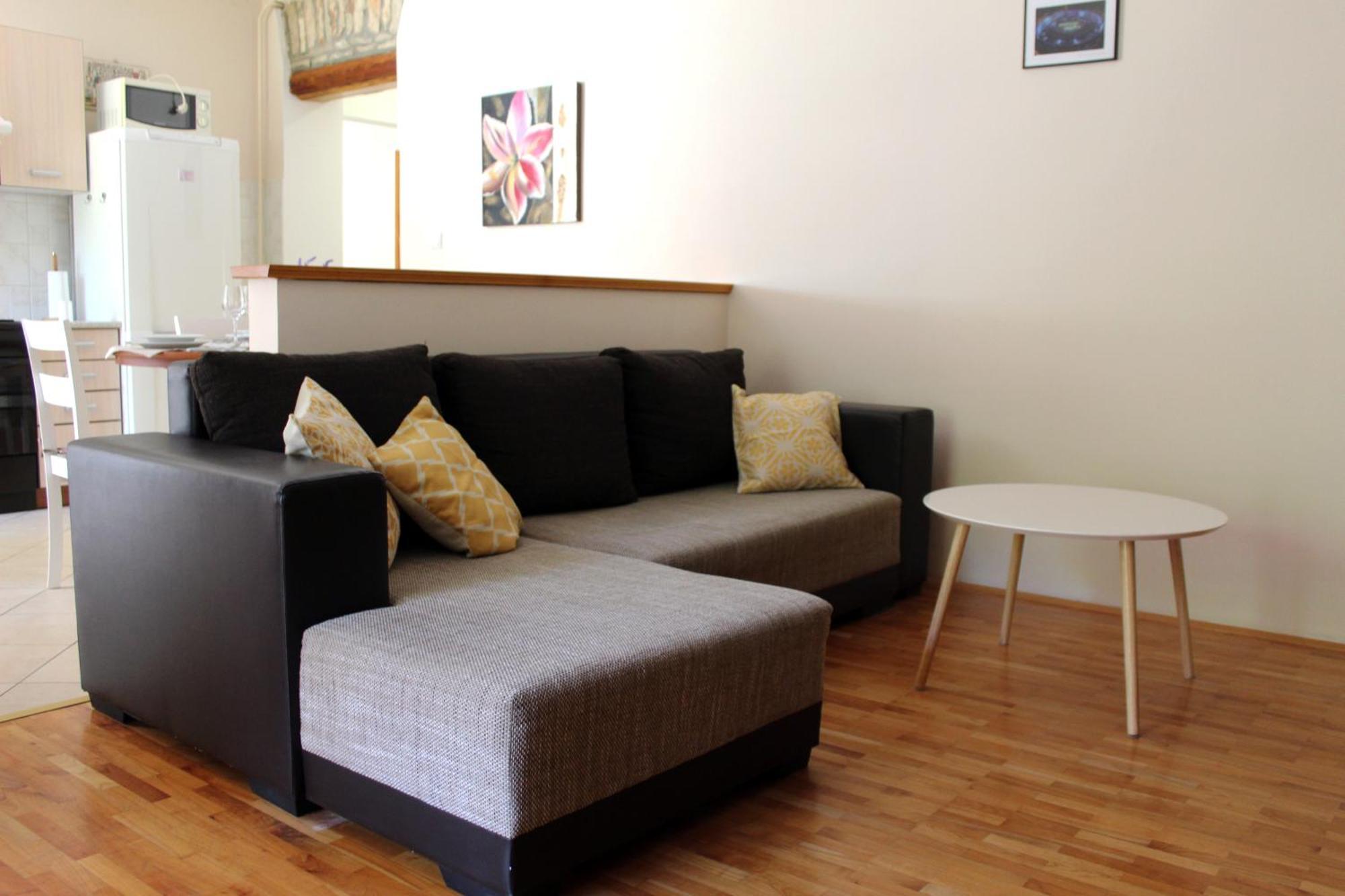 V&V Apartment Пула Екстериор снимка